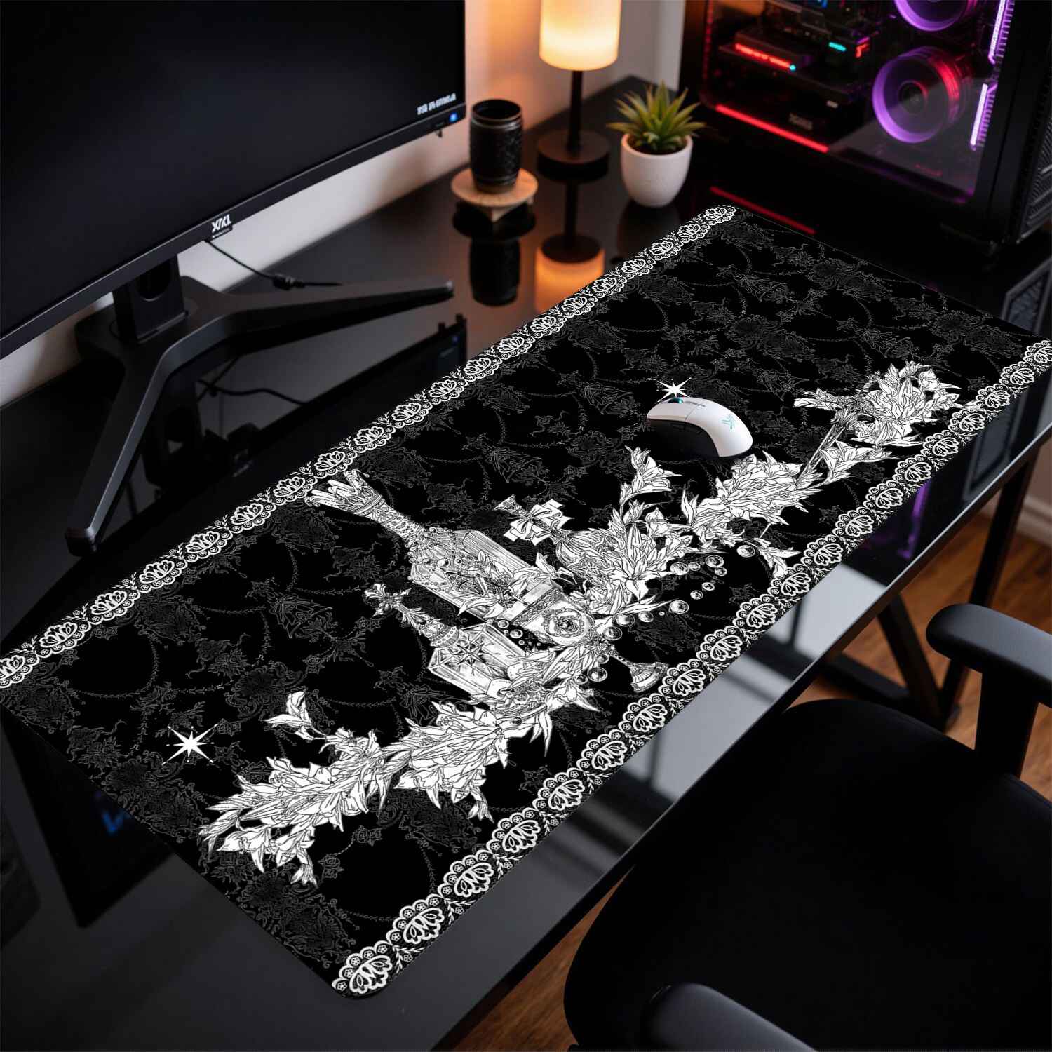 لوحة ماوس بتصميم مبنى قوطي من  - مراجعة Gaming Keyboard And Mouse Pad وسعره